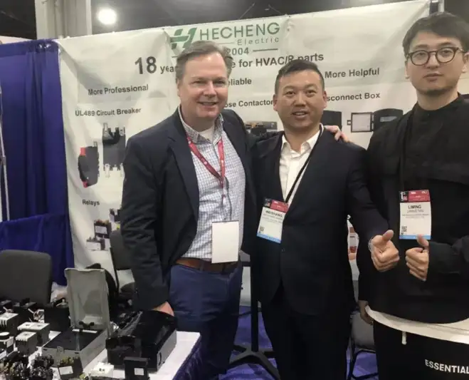 Prima tappa nel 2023! Hecheng Electric all'AHR EXPO (2)