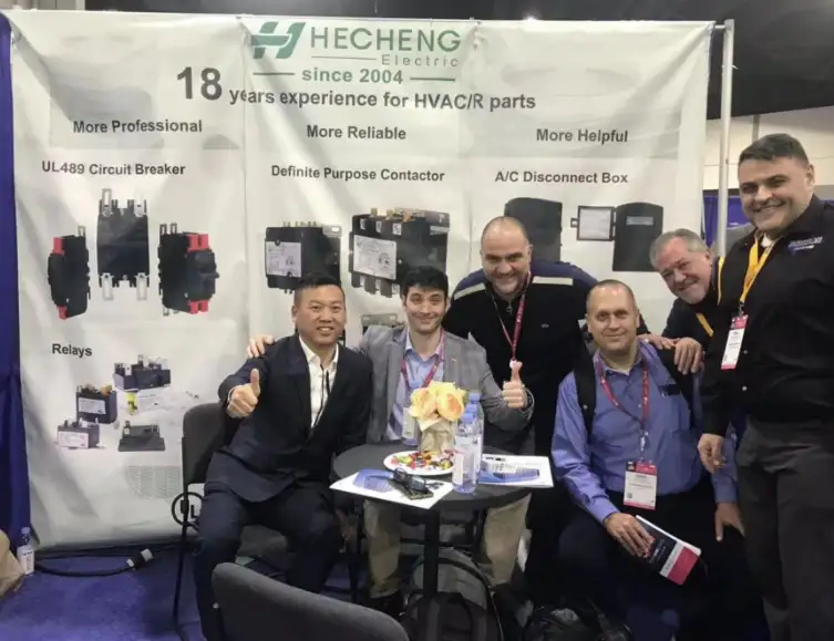 Prima tappa nel 2023! Hecheng Electric all'AHR EXPO (3)